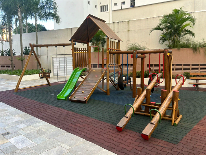 Foto REO1097583