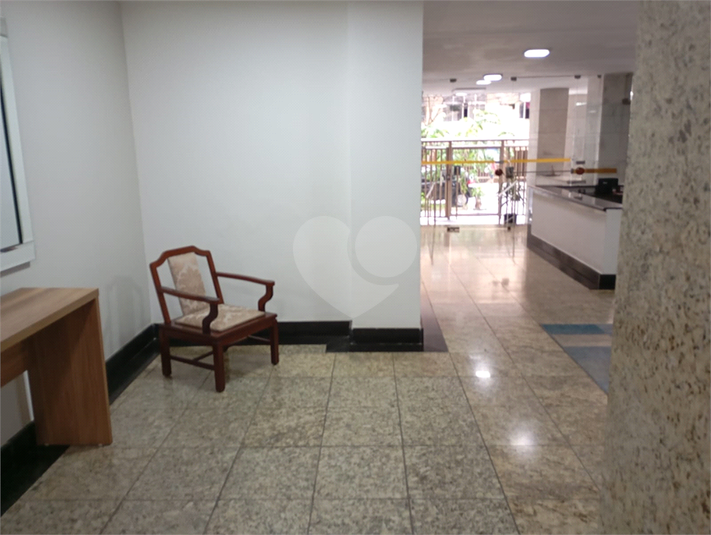 Foto REO1097599