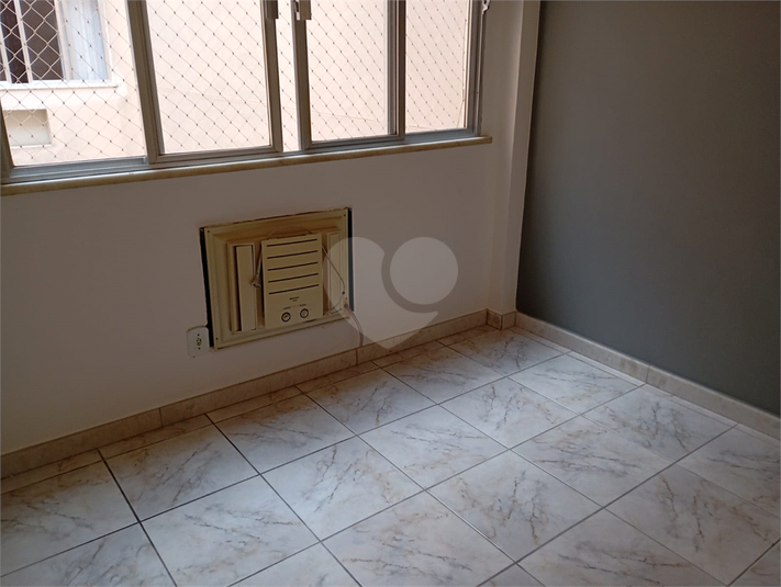 Foto REO1097599