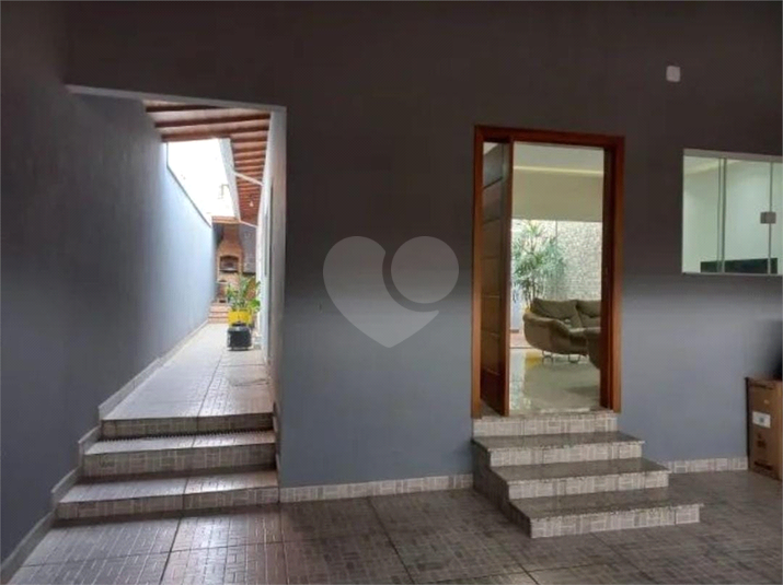 Foto REO1097613