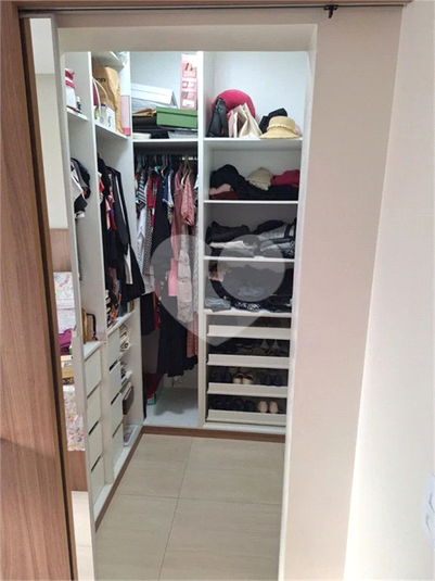 Foto REO1097619