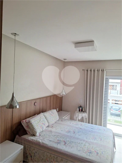 Foto REO1097619