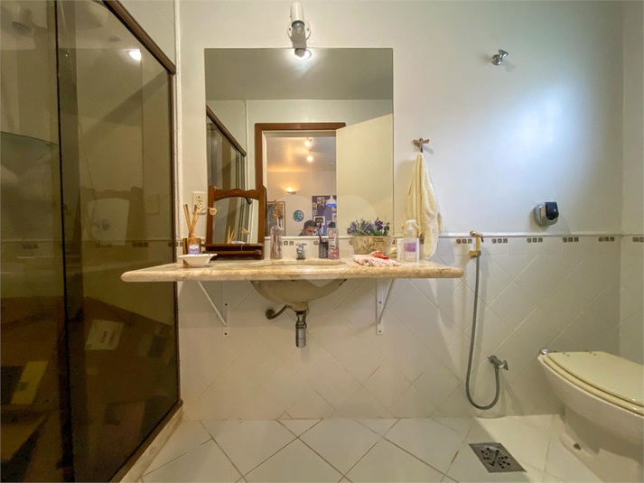 Foto REO1097639