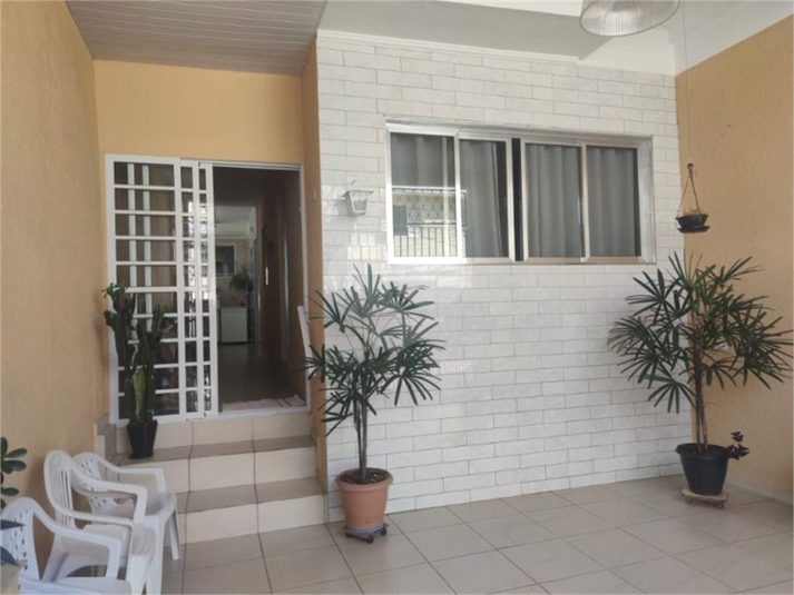 Foto REO1097644