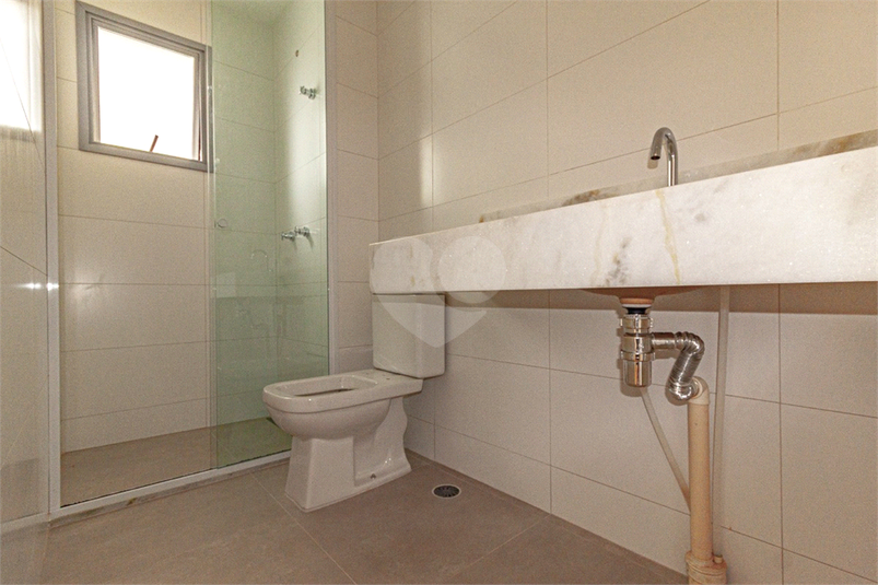Foto REO1097645