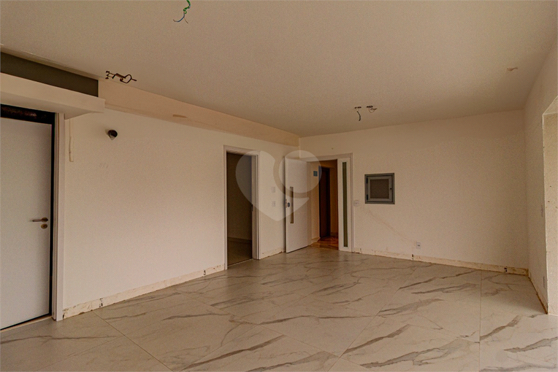 Foto REO1097645
