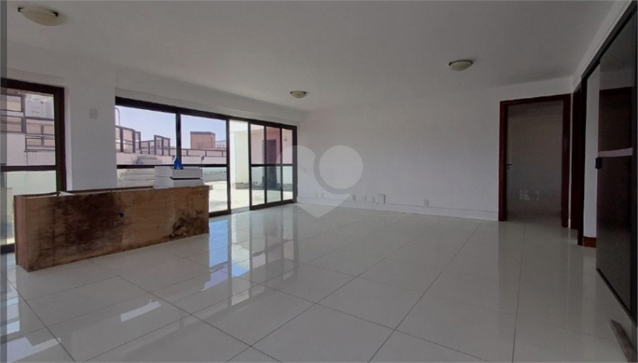 Foto REO1097688