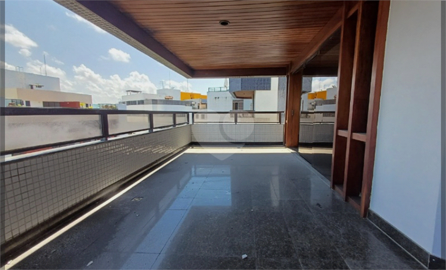 Foto REO1097688