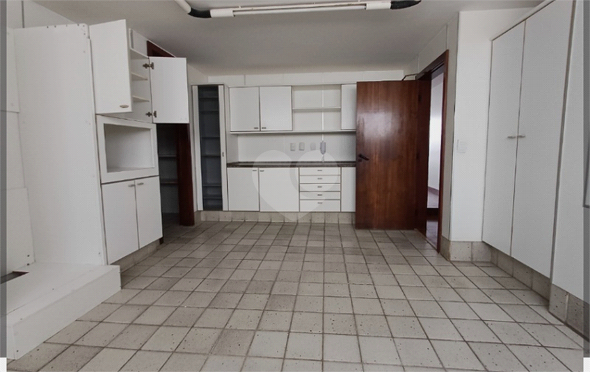 Foto REO1097688