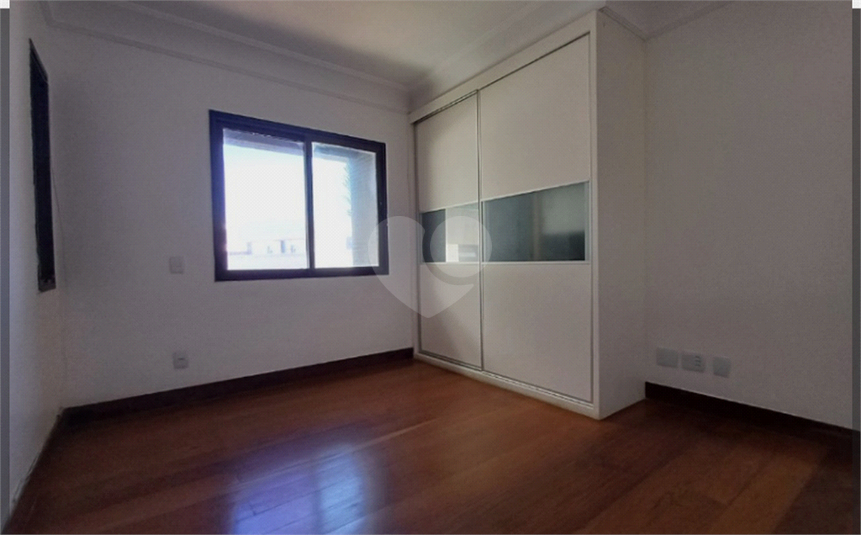 Foto REO1097688