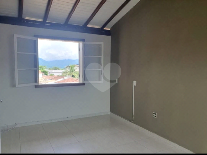 Foto REO1097695