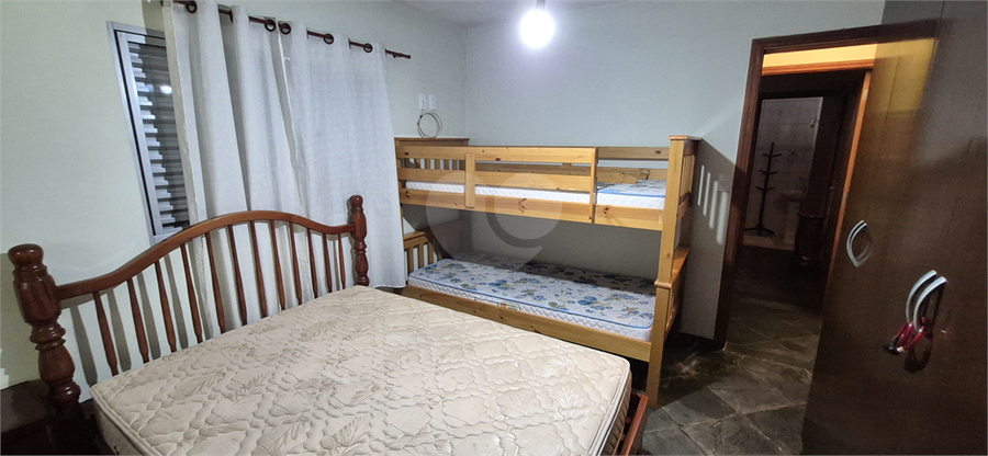 Foto REO1097705