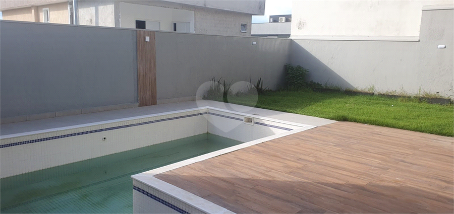 Foto REO1097722