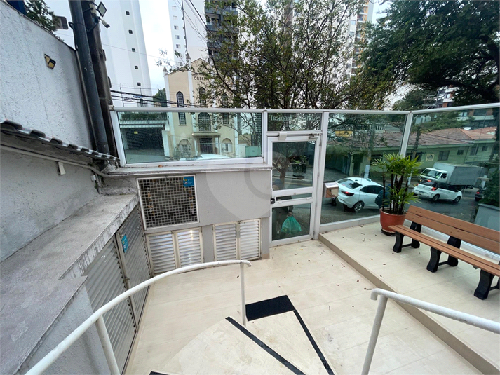 Foto REO1097754