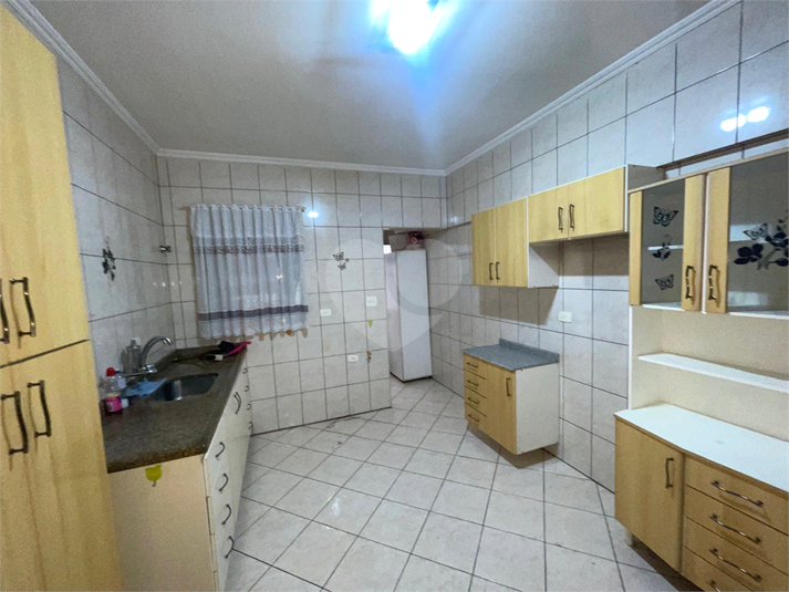 Foto REO1097754