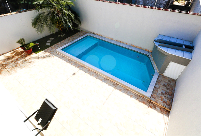 Foto REO1097756