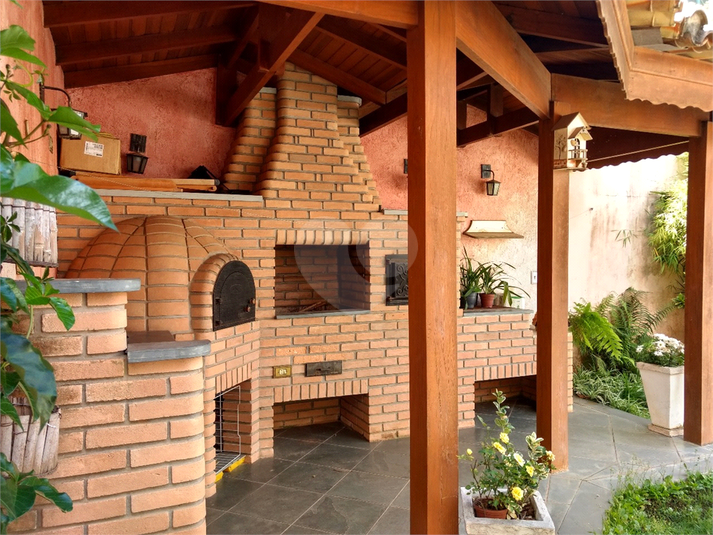 Foto REO1097760