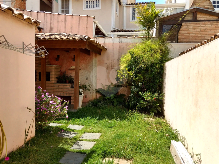 Foto REO1097760