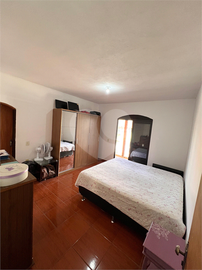 Foto REO1097762