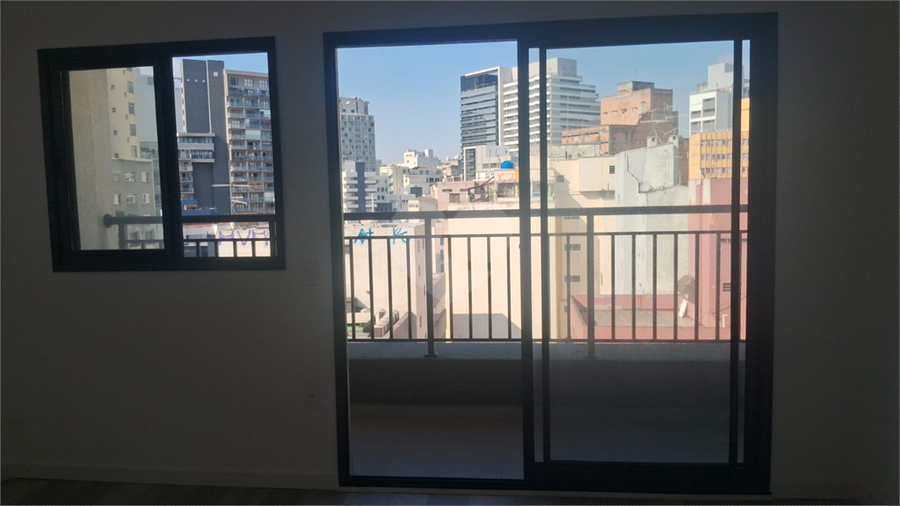 Foto REO1097767