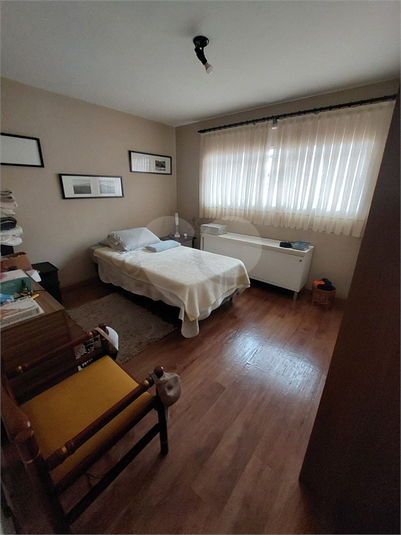 Foto REO1097772