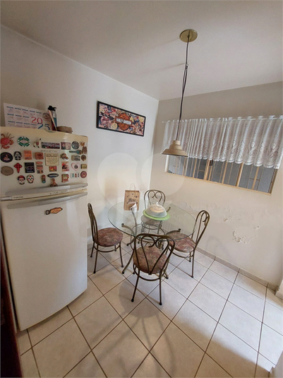 Foto REO1097772
