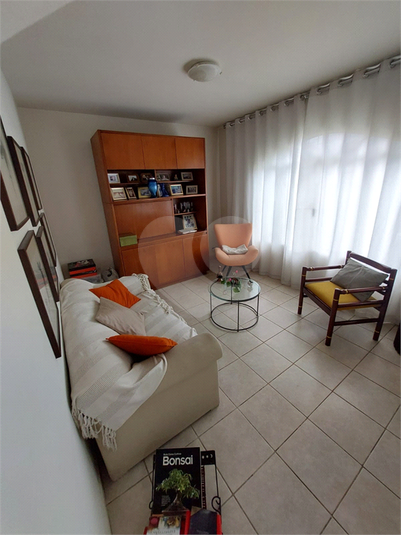 Foto REO1097772