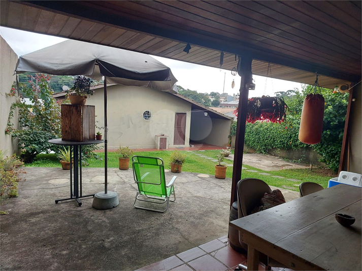 Foto REO1097772