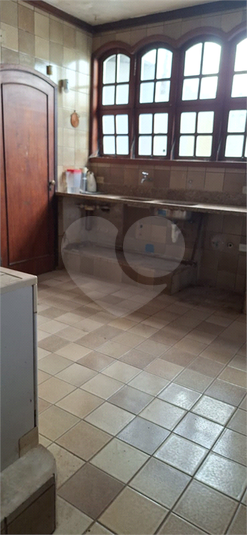 Foto REO1097785