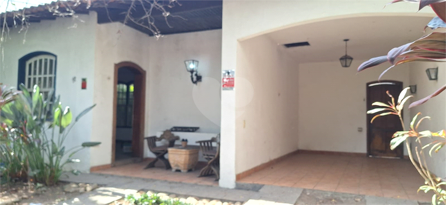 Foto REO1097785