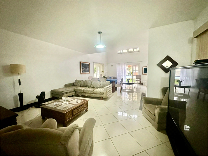 Foto REO1097791