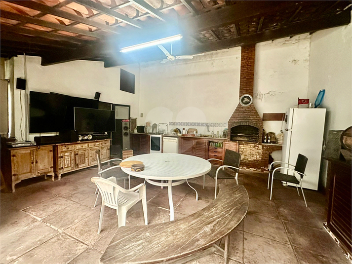 Foto REO1097791