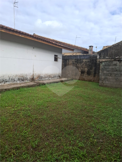 Foto REO1097796