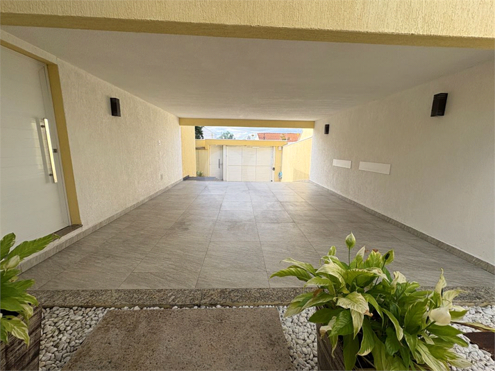 Foto REO1097800