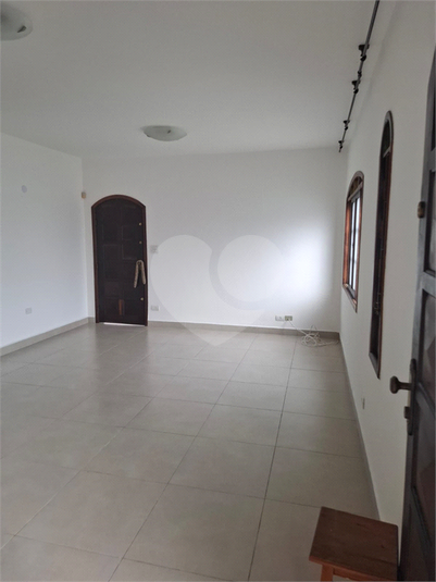 Foto REO1097814