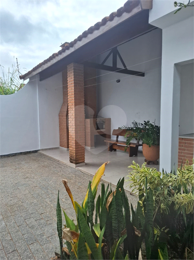 Foto REO1097814
