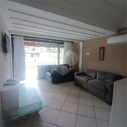 Foto REO1097816