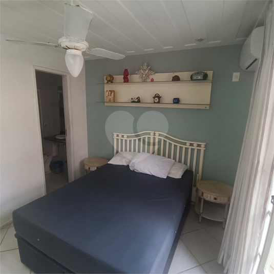 Foto REO1097816