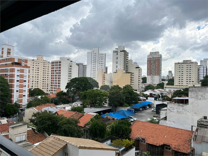 Foto REO1097817