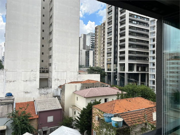 Foto REO1097817
