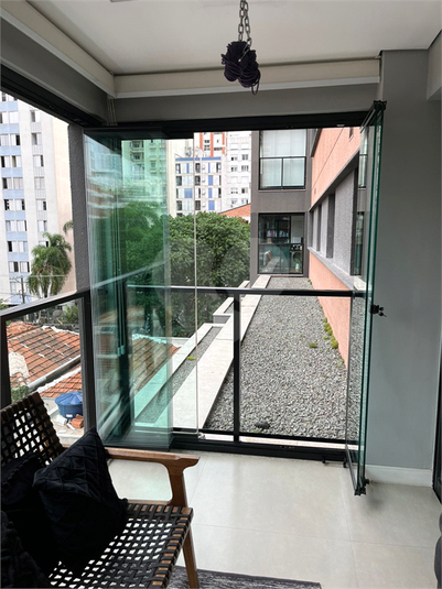 Foto REO1097817
