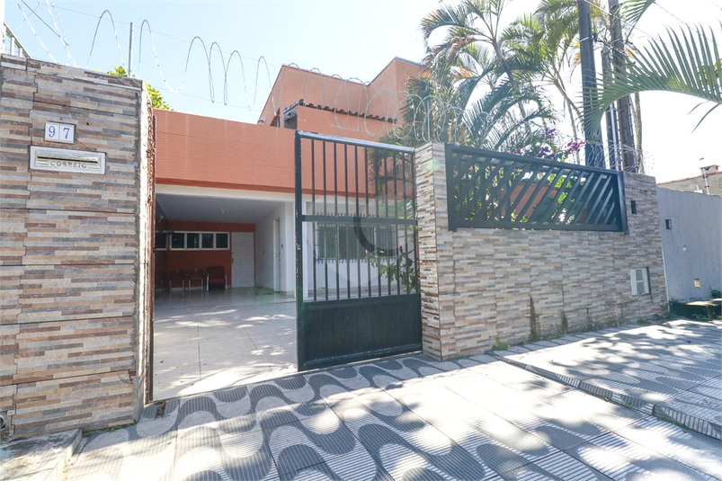 Foto REO1097822