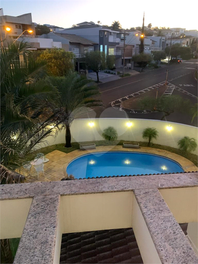 Foto REO1097824