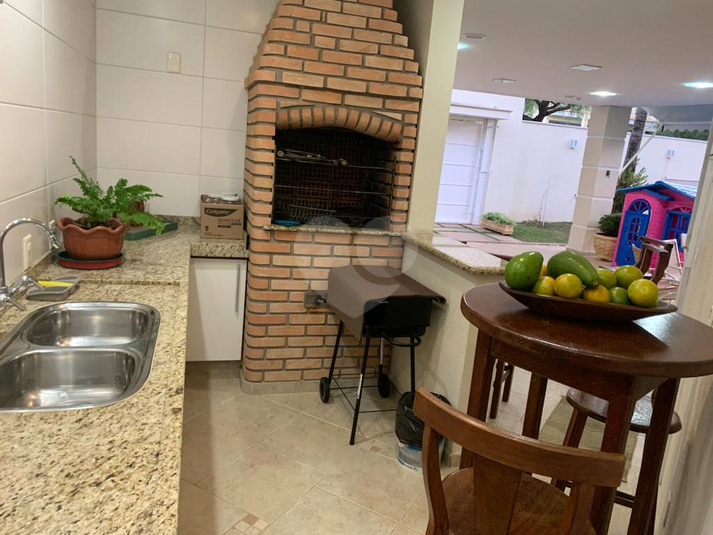 Foto REO1097824