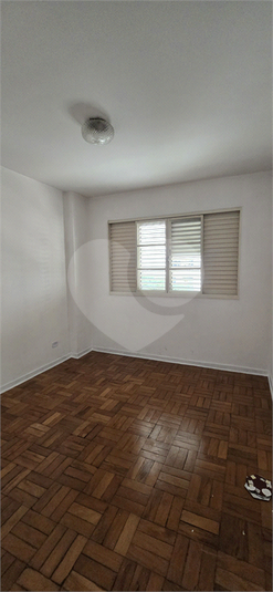 Foto REO1097825