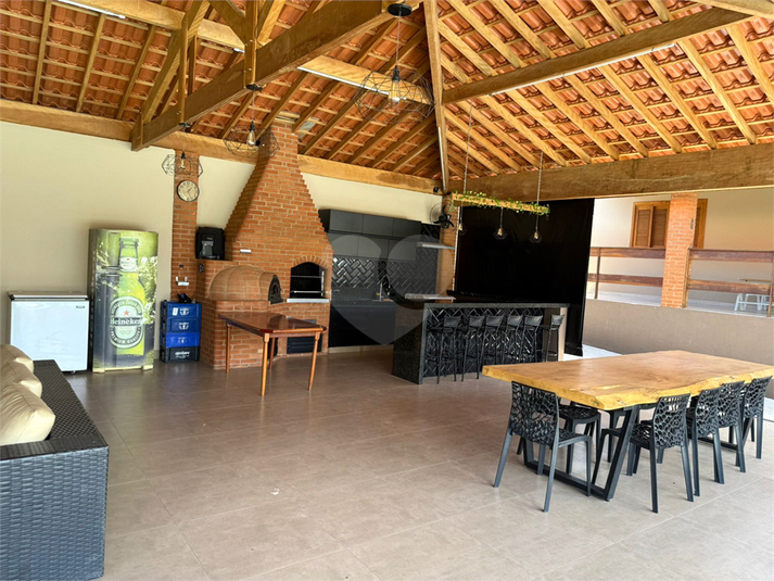 Foto REO1097826