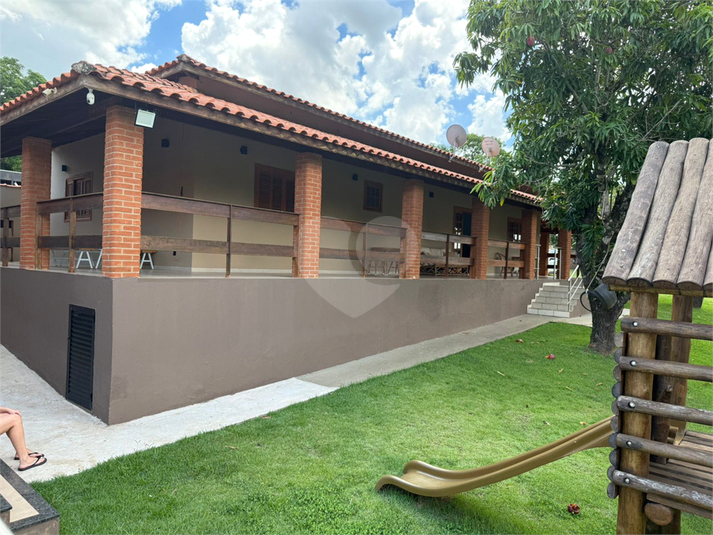 Foto REO1097826
