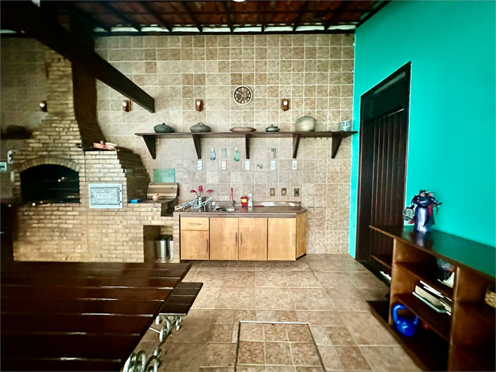 Foto REO1097839