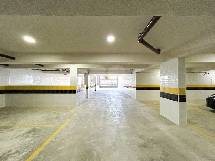 Foto REO1097848