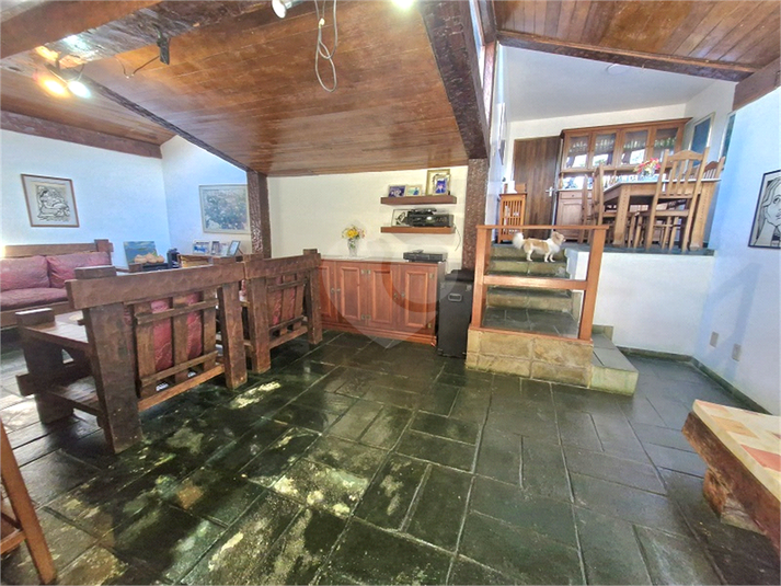 Foto REO1097888